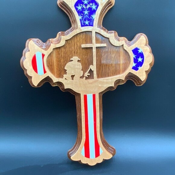 Handcrafted Craig Caudill Wooden USA Flag American Fallen Soldier Memorial Cross - Picture 9 of 9